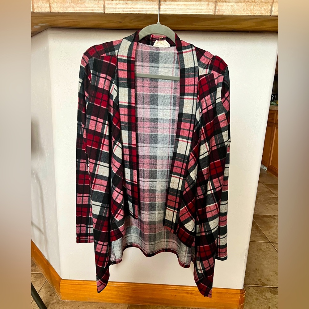 ETWO flannel cardigan with accent brown elbow patches
